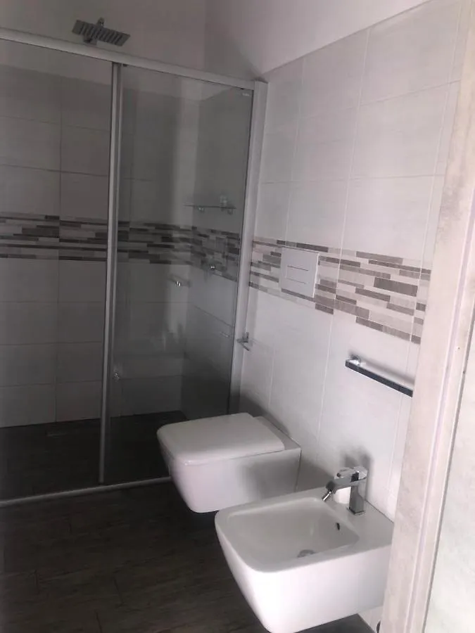 Antica Campione Rooms & Hostel Campione del Garda 0*,