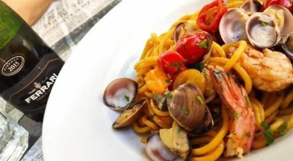 Antica Campione Rooms & Hostel Campione del Garda