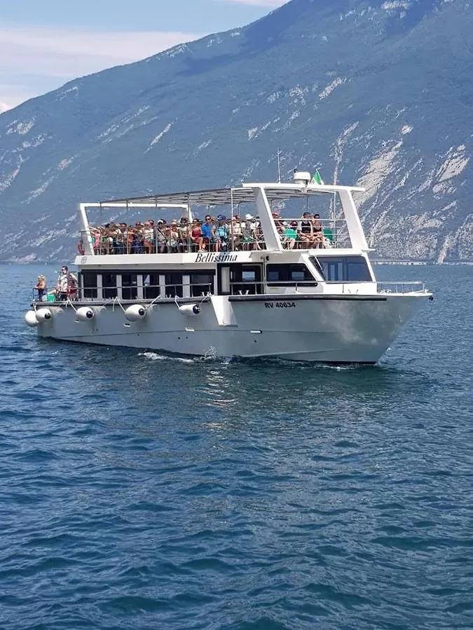 Antica Campione Rooms & Hostel Campione del Garda