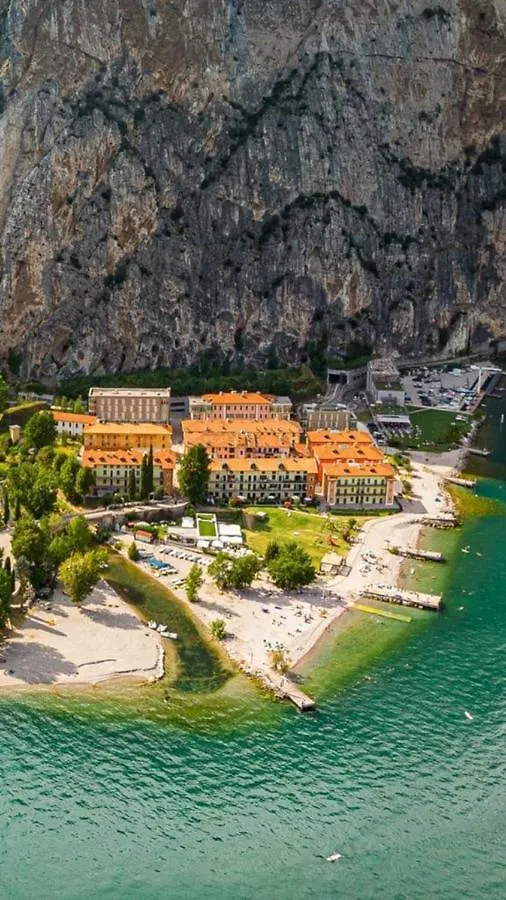 Antica Campione Rooms & Hostel Campione del Garda Szálloda